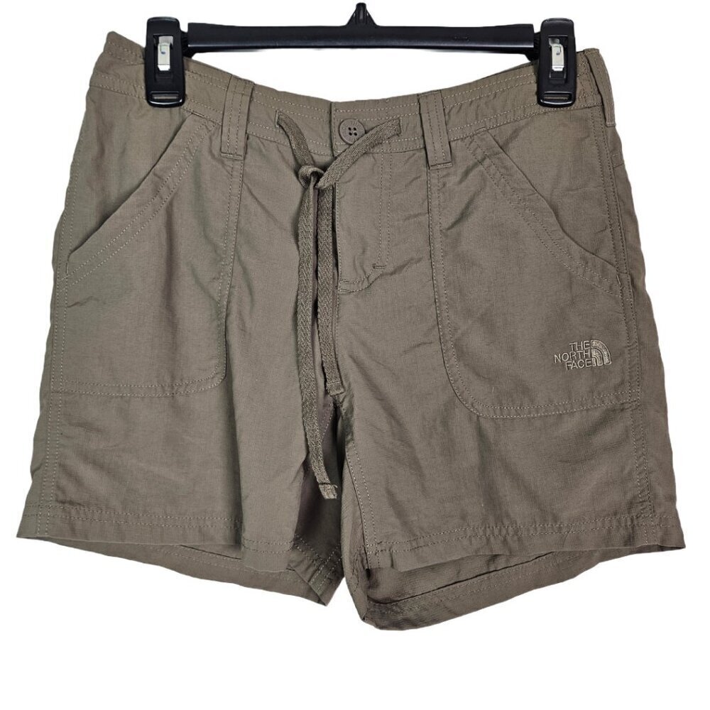 The North Face Women's Cargo Shorts in Olive/Taupe